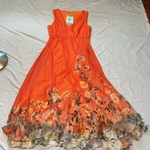 Feminine Orange Floral Long-Sleeve-Inspired Maxi Dress